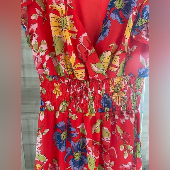 Floral Red Dress size small - Picture 3 of 4